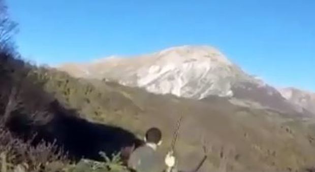 Video choc del terremoto ripreso da alcuni cacciatori