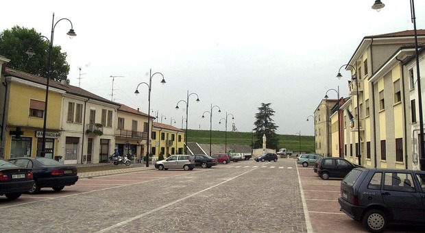 Piazza Matteotti una delle piazze di Occhiobello,