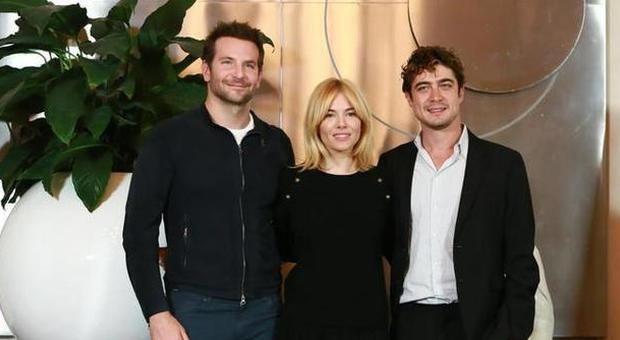 Bradley Cooper, Sienna Miller e Riccardo Scamarcio