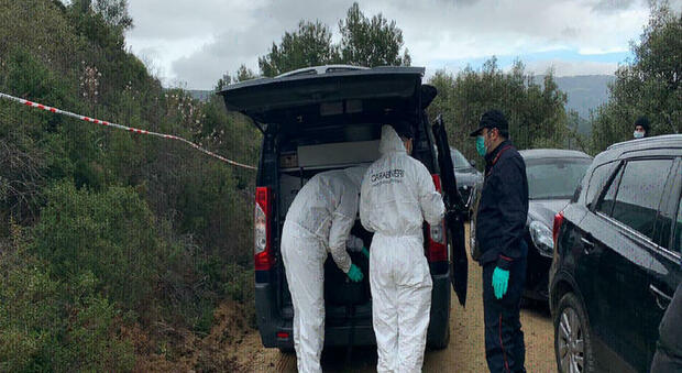 Sardegna, uccisero due allevatori gettandoli in pasto ai cinghiali: padre e figlio condannati a 20 anni di reclusione