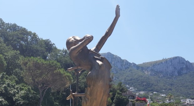 Cento opere per la grande mostra «Dalì a Capri»