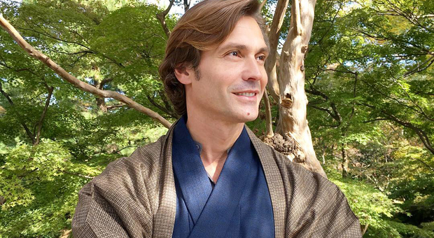 Alla scoperta del Giappone con Massimiliano Neri: la nascita del kimono nell’atelier del maestro Yutaka