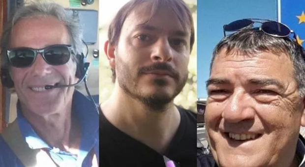 La famiglia slovena, i piloti e un medico del 118 (che ha scelto il volo al posto della nave): le vittime