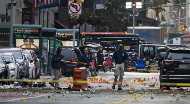 New York, fermate 5 persone armate per l'attentato a Manhattan