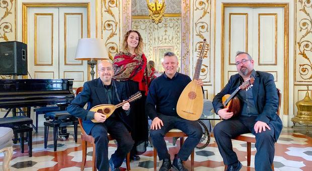 Musica e visite didattiche a Palazzo Reale di Napoli