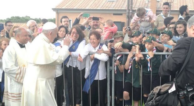 Il Papa al Divino Amore prega per fermare lo sterminio in Siria