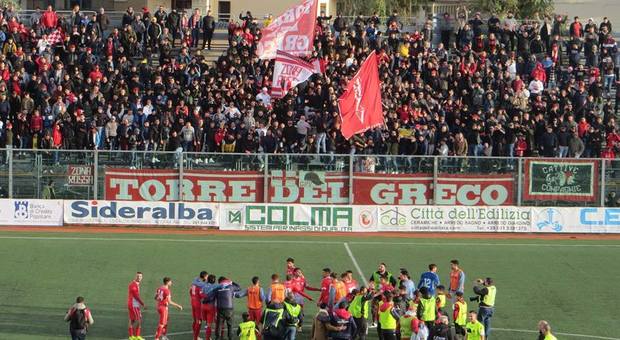 Messina vietata ai tifosi della Turris, spunta l’ipotesi porte chiuse