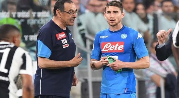 Sarri punta 40 mln su Jorginho: gli ex Napoli si ritrovano alla Juve