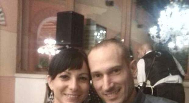 immagine Muore in crociera, la fidanzata Sonia Marcato: «Così hanno lasciato che morisse Matteo. Stavo organizzando il matrimonio». Matteo Sartori Aveva 33 anni