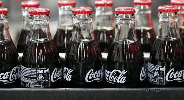 Coca-Cola, arrivano i distributori con il wi-fi incorporato