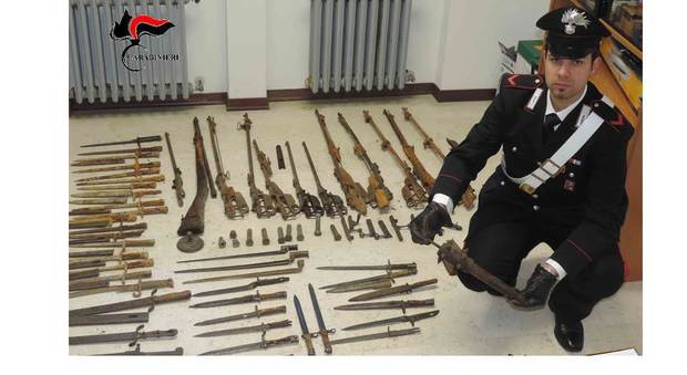Armi della Grande Guerra sequestrate a Lusiana