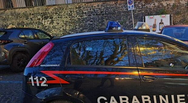 Accoltellati in strada, un morto e un ferito a Frascati: preso l'aggressore