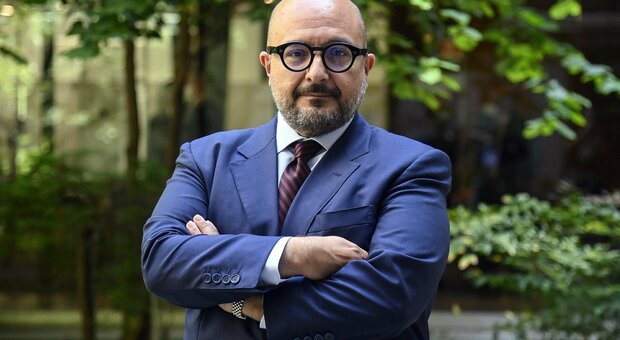 Gennaro Sangiuliano, chi è il nuovo ministro della Cultura: giornalista napoletano direttore del Tg2