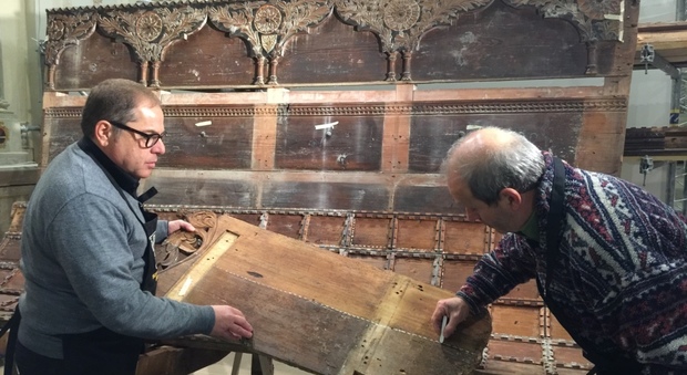 Il restauro degli stalli di legno del Tempietto Longobardo a Cividale del Friuli