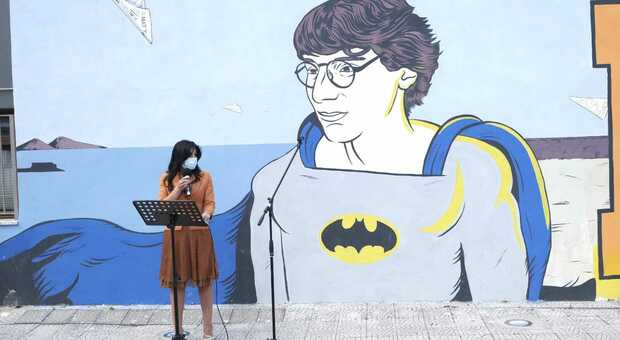 Palma Campania, ecco il murale per Giancarlo Siani: «Oggi lui parla con la voce dei ragazzi»