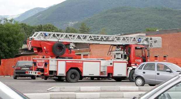 Montopoli, auto storiche distrutte in un incendio