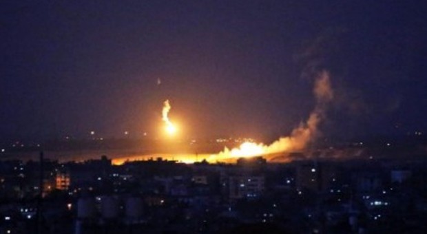 Israele invade Gaza via terra