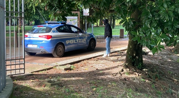 Polizia al parco