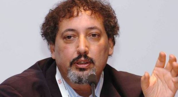 Giallo a Roma, trovato morto in un albergo il sociologo Khaled Fuad Allam