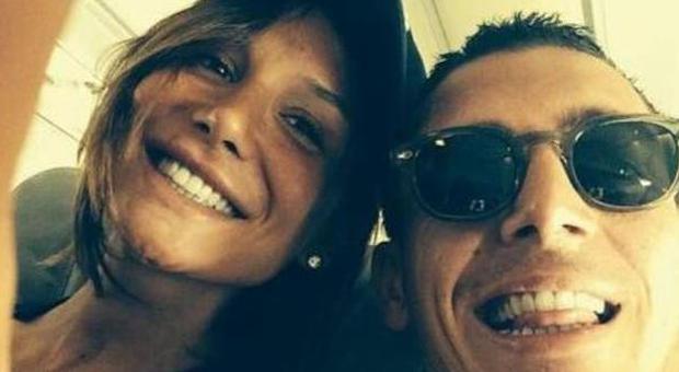 Nicole Minetti e Claudio D'Alessio al capolinea? L'ex consigliera torna a Ibiza da Cipriani