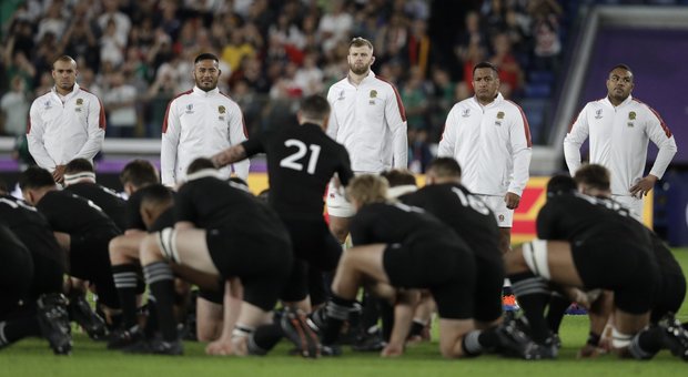 Nuova Zelanda choc, l'Inghilterra annienta gli All Blacks e conquista una finale attesa 12 anni