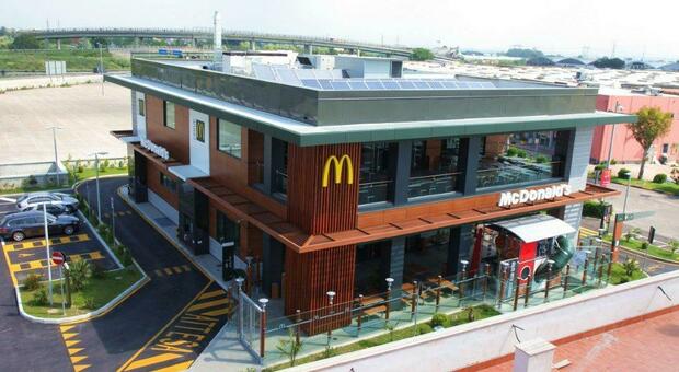 McDonald’s Napoli, la catena di fast-food assume 105 candidati