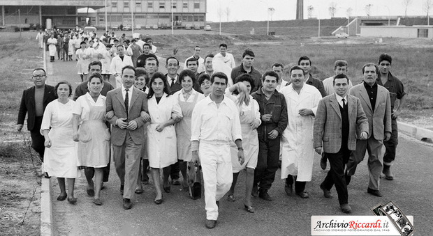 Alitalia, lo sciopero dei dipendenti nel 1961 in una Roma che non c'è più