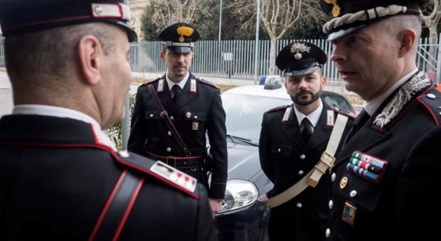 Il maggiore Marco Vetrulli e i carabinieri di Assisi