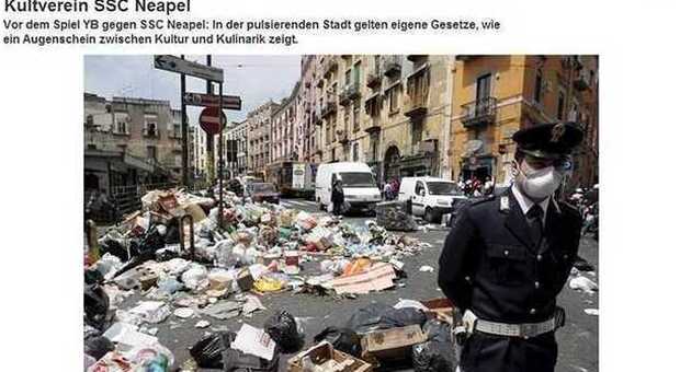 Una foto pubblicata dal sito svizzero per documentare il degrado di Napoli