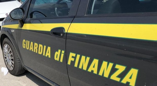 Frode del carosello, sequestrati beni per 4,5 milioni di euro a Napoli