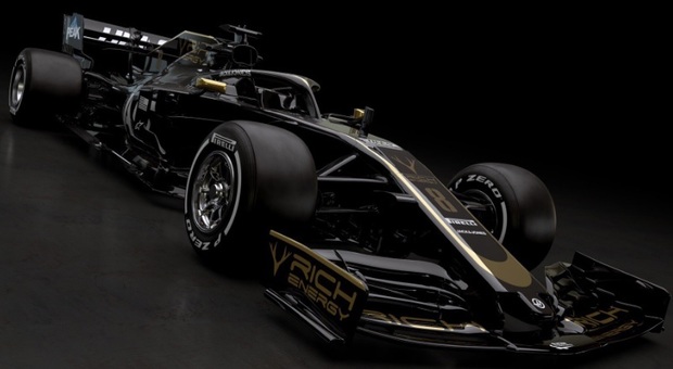 Svelata online la nuova Haas: livrea total black per Grosjean e Magnussen