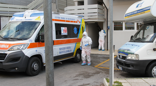 Fermo, ieri 7 morti di Coronavirus: all'ospedale Murri esplode l'emergenza personale