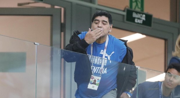 Maradona attacca la federazione: «Colpa loro e di Sampaoli, Messi non c'entra»
