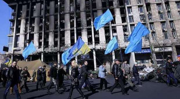 Ucraina, il parlamento della Crimea vota l'indipendenza
