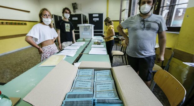 Abruzzo, si vota in 72 Comuni: possibile ballottaggio solo in cinque