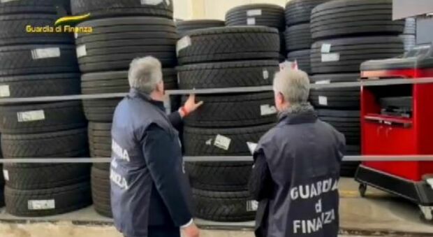 Maxi frode sull'Iva da 40 milioni (per la vendita online di pneumatici): l'inchiesta è partita dalla Puglia