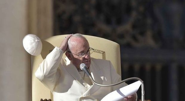Il Papa: «Al Sinodo si è parlato forte, ma nessun litigio, mai messa in dubbio la dottrina della Chiesa sulla famiglia»