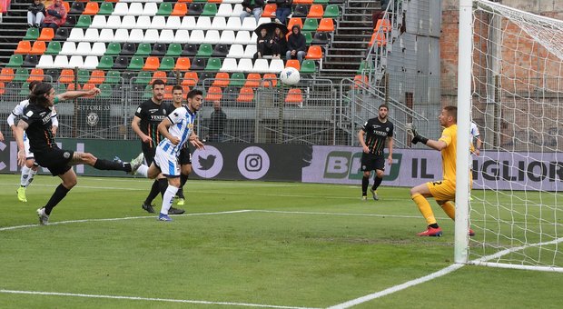 Il Tar del Lazio respinge il ricorso del Venezia: i playout si giocano