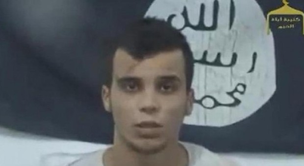 Isis, catturato e decapitato un altro giovane: il video pubblicato online dalla Libia