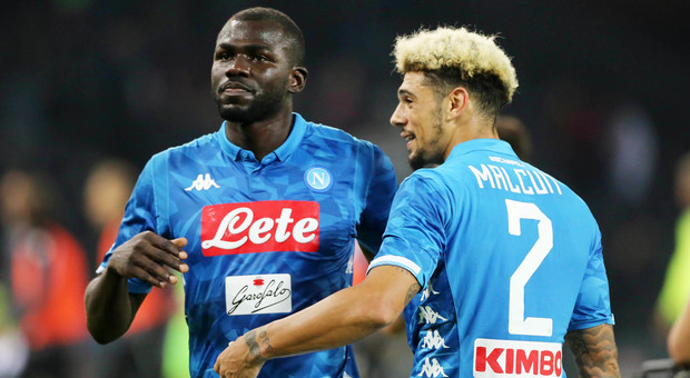 Napoli, attento all'offensiva di Mou: maxi offerta United per Koulibaly