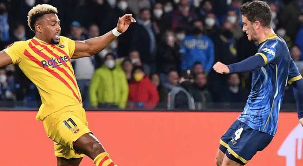 Adama Traoré contro il Napoli in Europa League