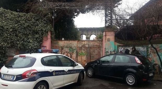 Roma, Circolo degli Artisti sotto sequestro per occupazione abusiva: indagato il gestore