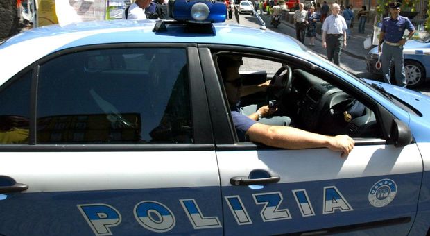 Extracomunitario rapina telefonino a corso Umberto: arrestato