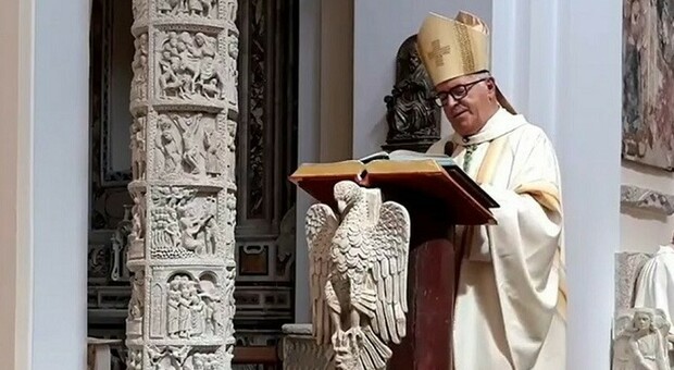 Incendi, l'Arcivescovo Luigi Vari: «Distruggere il territorio per i propri interessi e per qualunque altro motivo è un comportamento grave e immorale»