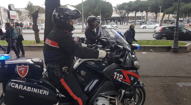 Furti, spaccio, rapine, blitz dei Carabinieri a Termini: tre arresti e 13 denunce