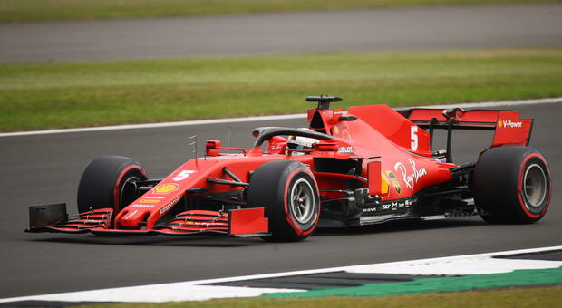 Continua il momento no di Vettel: fuori dalla Q3 di Silverstone
