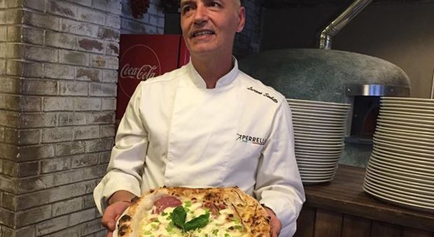Da Luciano Sorbillo la pizza con fave e mandorle: «Il mio omaggio al Regno delle Due Sicilie»