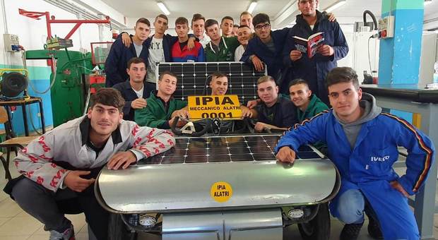 Solaria, ecco l'auto ad energia solare: premiati gli studenti del "Pertini" di Alatri