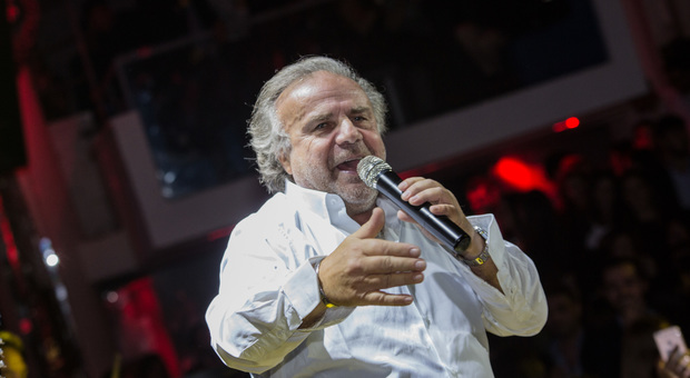 Jerry Calà: «Quarant’anni a tutta libidine», lo show per celebrare una carriera in musica e il nuovo singolo, concerto a Roma
