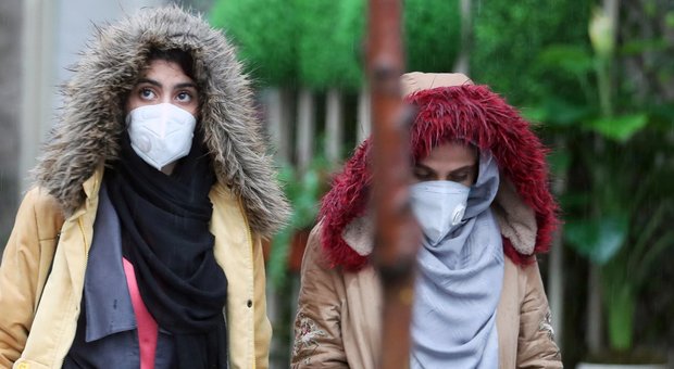 Coronavirus, panico in Iran: altri 3 contagi e Qom in quarantena. «Teheran nasconde la verità»